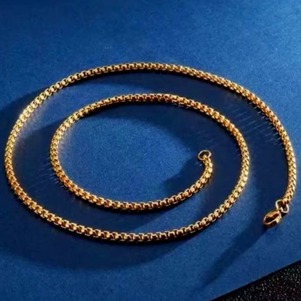 ⭐ Incredible  22" Round Box Chain 4mm Wide 18K Gold ⭐